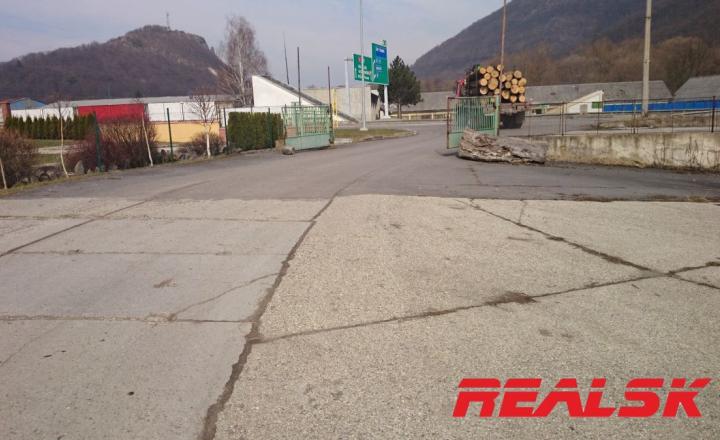 Hala 1700m2 na veľkom pozemku 7775m2 na prenájom - fotografia 9