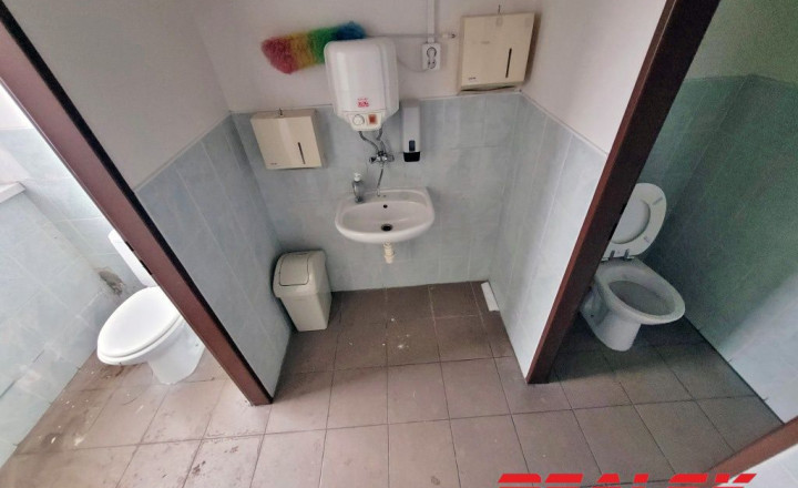 Kancelárske priestory v centre Nitry na prenájom - fotografia 7