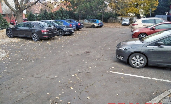 Kancelárske priestory v centre Nitry na prenájom - fotografia 13