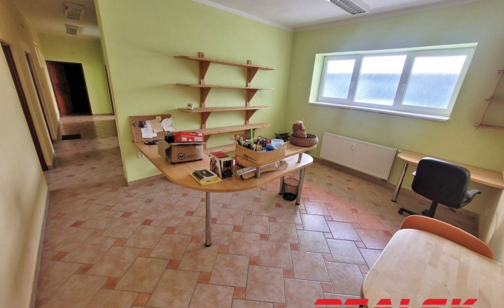 Priestory pre obchod, skladovanie a ľahkú výrobu v Nitre na prenájom - fotografia 8