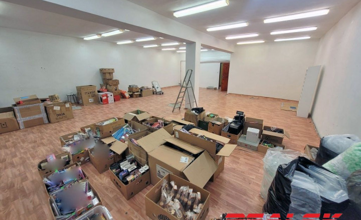 Priestory pre obchod, skladovanie a ľahkú výrobu v Nitre na prenájom - fotografia 10