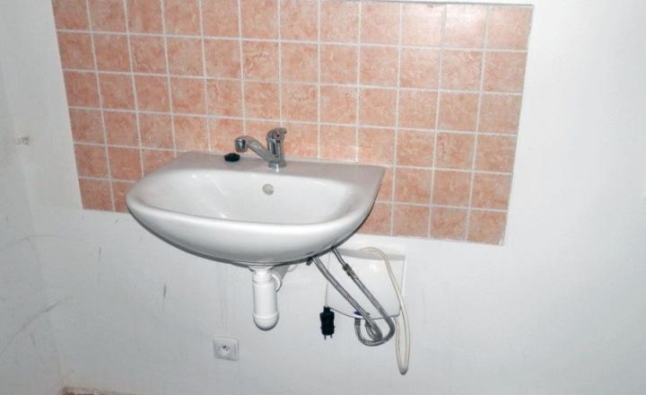 Skladové priestory so žeriavom v Nitre na prenájom - fotografia 11