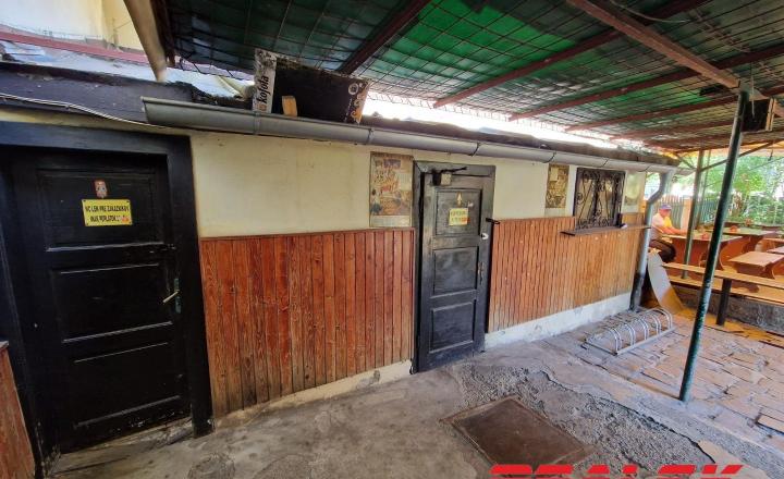 Zabehnutá a známa krčma v centre Zvolena - fotografia 6