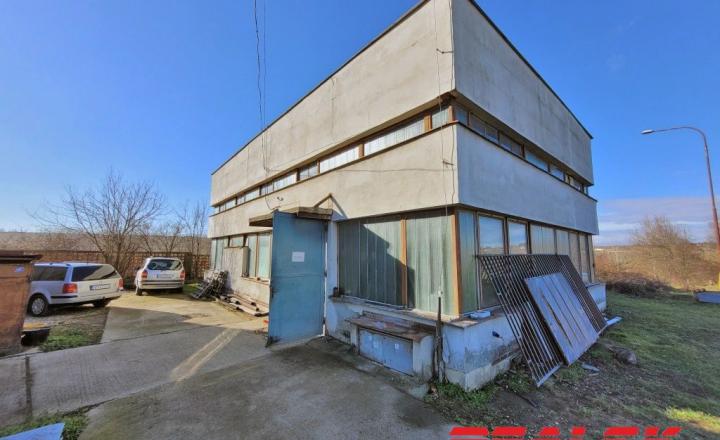Samostatná budova pre výrobu a skladovanie v Nitre na prenájom - fotografia 2