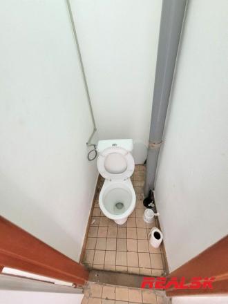 Kancelária s parkovaním v Nitre na prenájom - fotografia 8