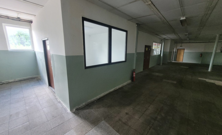 Prenájom výrobnej haly s administratívou – Lehota - fotografia 3