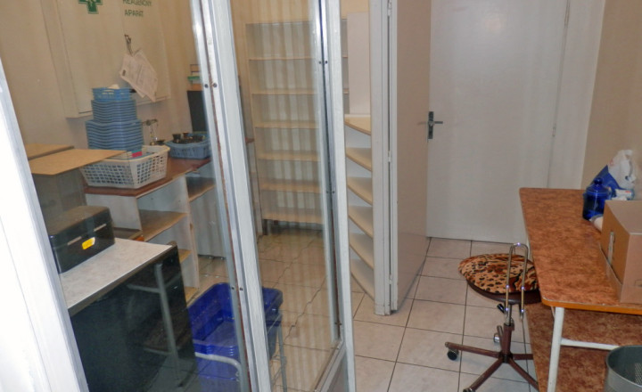 Obchodné priestory v centre Nitry na prenájom - fotografia 9