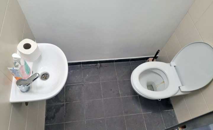 Nadštandardné priestory pre obchod a služby v Nitre na prenájom - fotografia 9