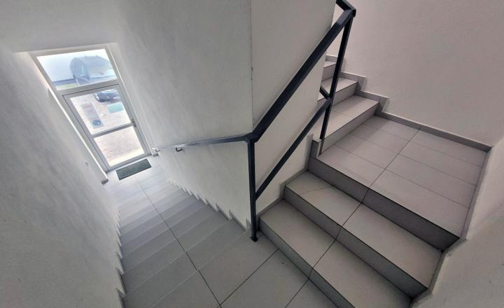 Kancelária s parkovaním v centre Nitry na prenájom - fotografia 3