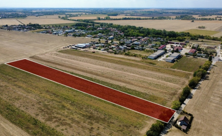 Pozemok pre výstavbu rodinných domov – Malý Cetín - fotografia 3