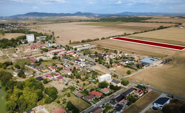Pozemok pre výstavbu rodinných domov – Malý Cetín - fotografia 6
