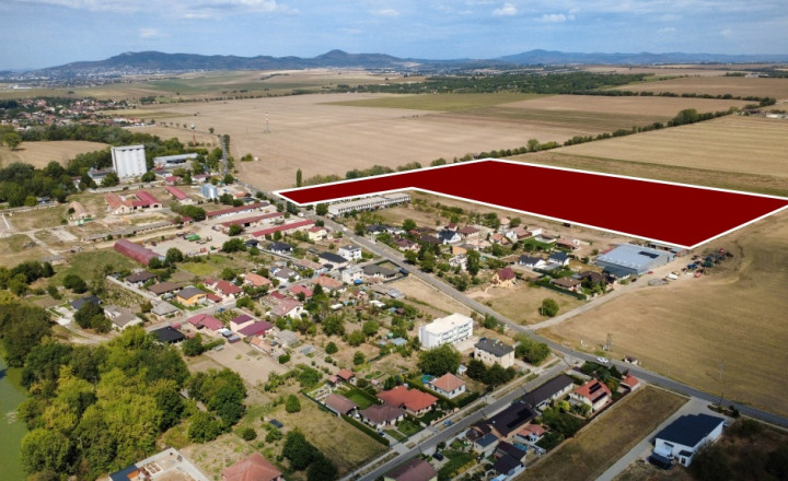 Pozemok pre výstavbu rodinných domov – Malý Cetín - fotografia 13