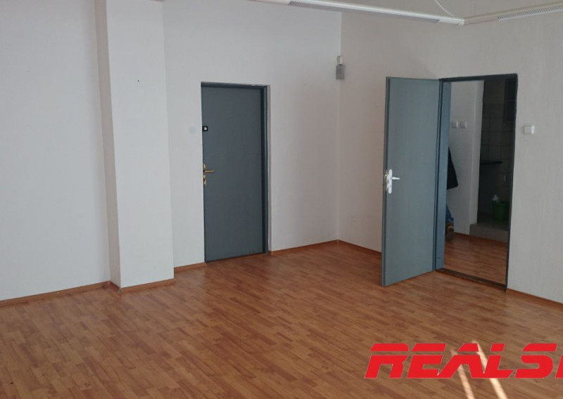Kancelárie 19-30m2 na prenájom