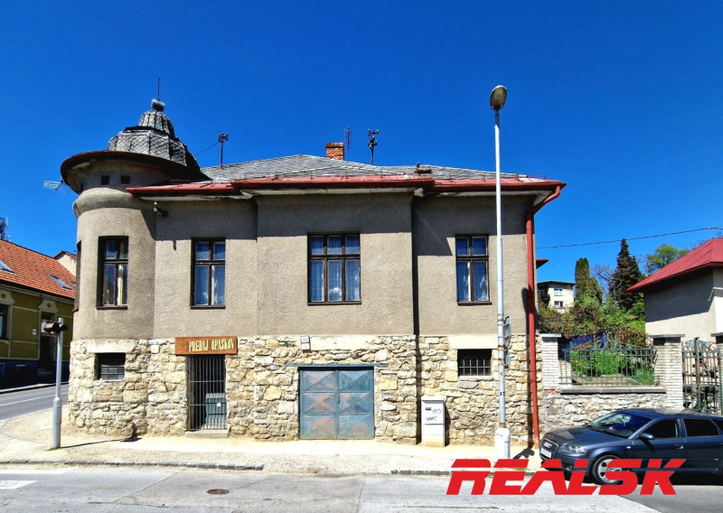 Rodinný dom v centre Banskej Bystrice na predaj