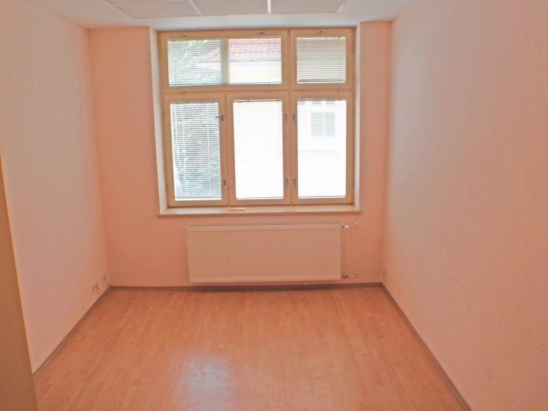 Kancelárske priestory na námestí v centre Zvolena