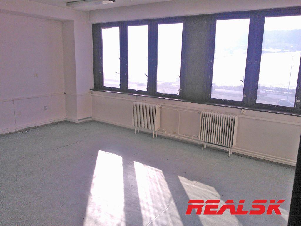 Kancelárie 15m2 na okraji mesta Zvolen