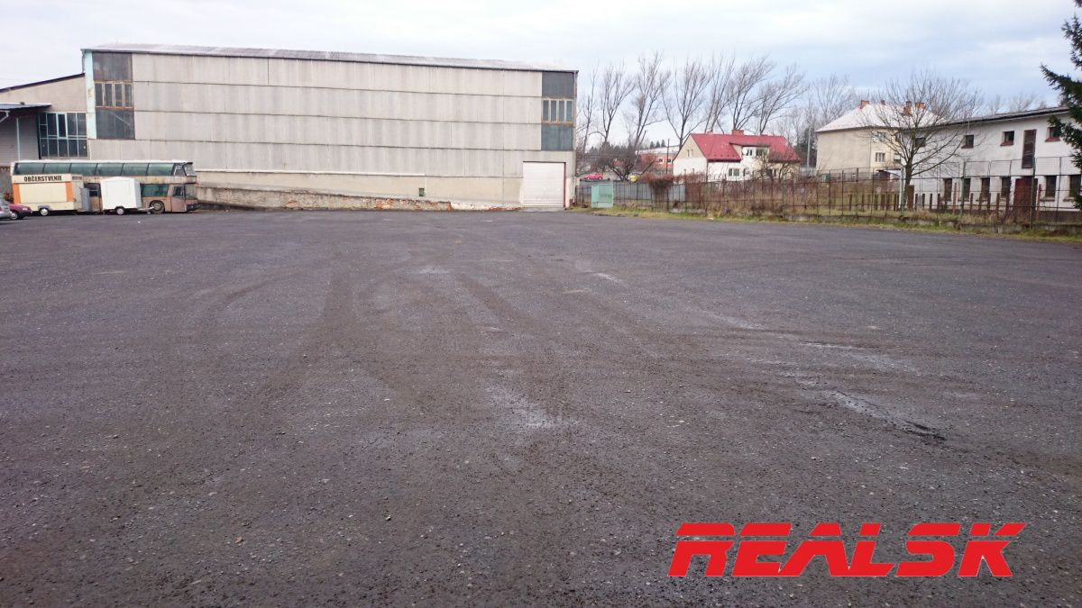 Volná plocha 4000m2