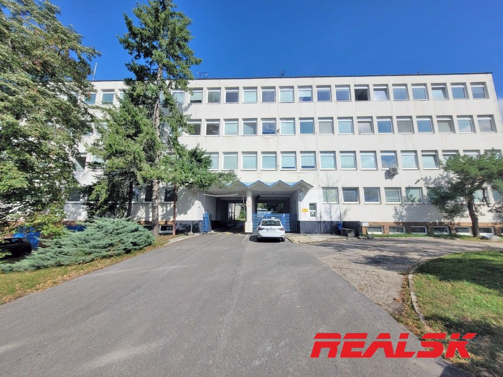 Kancelárie od 12 do 100 m2 v Nitre na prenájom