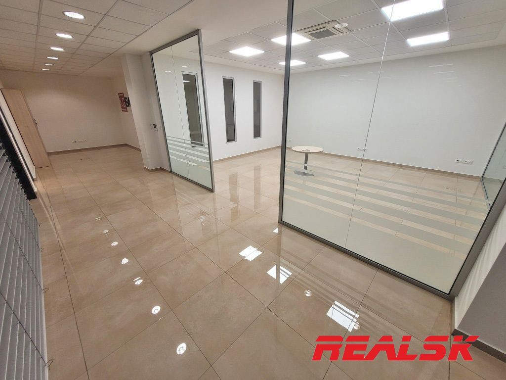 Nadštandardné kancelárske priestory v centre Nitry na prenájom