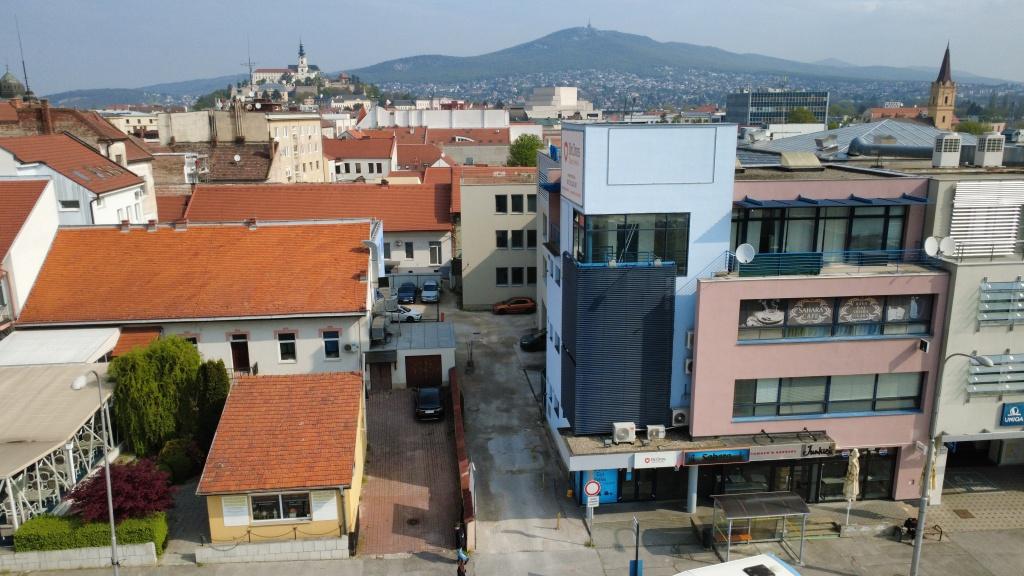 Prevádzkové priestory v centre Nitry na prenájom